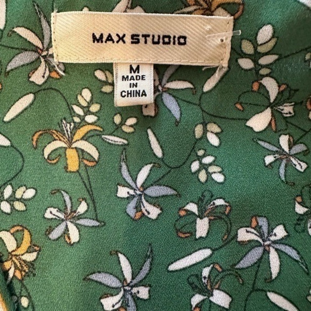 Max Studio Peplum Blouse Green Floral Ruffle Sleeve Smocked Waist Cottagecore M - Picture 3 of 7